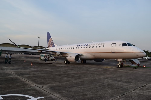 Embraer 175 (6)